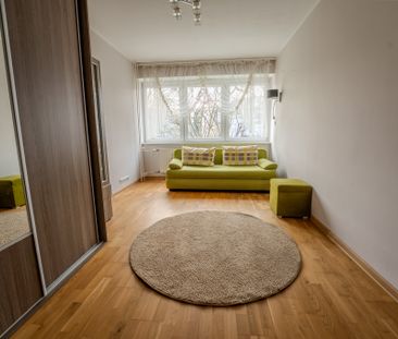 Do wynajęcia mieszkanie 42 m2 – 2 pokoje – 1 piętro, ul. Serbinowsk... - Zdjęcie 3