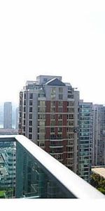 one bed + den Vancouver downtown highrise 26th apartment - Photo 3