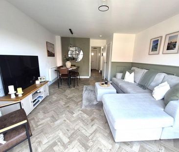 2 bedroom semi-detached house to rent - Photo 4