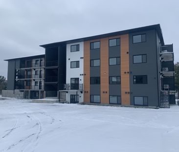 3600-001 Imelda-Lefebvre, Sherbrooke, Grand 3½ Neuf - Photo 3