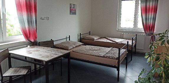 Pronájem bytu 1+kk a garsoniéry 35 m² - Photo 2