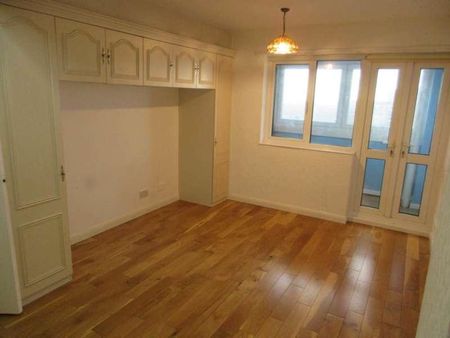 Westcliff Parade, Westcliff On Sea, SS0 - Photo 3