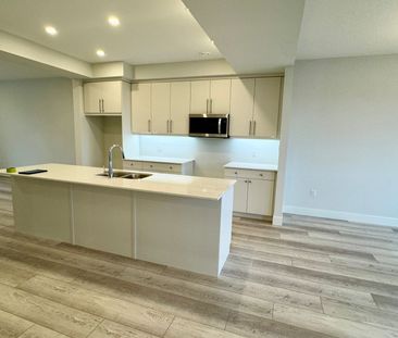 For Lease - 925 Deveron Crescent Unit# 44, London South, Ontario - Photo 1