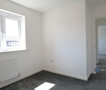 3 bedroom detached house to rent - Photo 3