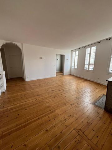Location Appartement 3 pièces 95m² NIORT 79000 - Photo 3