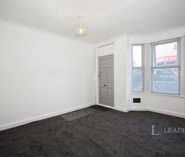 3 bedroom house to rent Church Road, Nuneaton, Warwickshire, CV10 - Photo 1