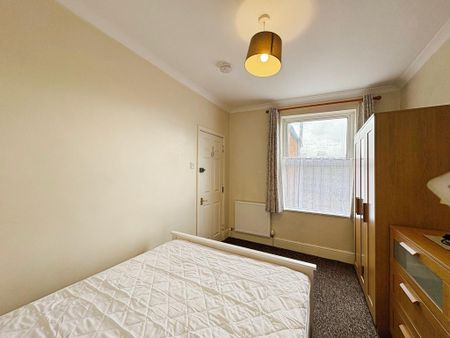5 bedroom house share to rent - Photo 4