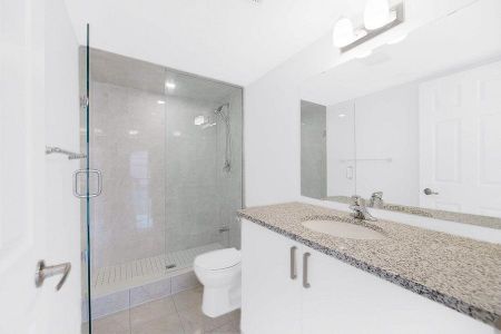 For Lease - 626 Rexdale Boulevard Unit# Unit 2, Toronto, Ontario - Photo 3