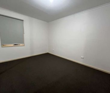 Lovely Family Home - Photo 4