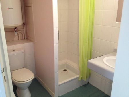 Location Appartement 1 pièce 21m² POITIERS 86000 - Photo 4