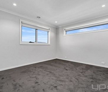 24 Basildon Crescent, STRATHTULLOH - Photo 1