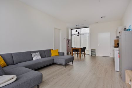 EINDHOVEN, Mendelssohnlaan - Photo 2