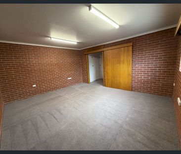 Glenorchy unit above restaurant - Photo 3