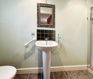 4 Keightley Court, Lisburn, BT28 1BA - Photo 2