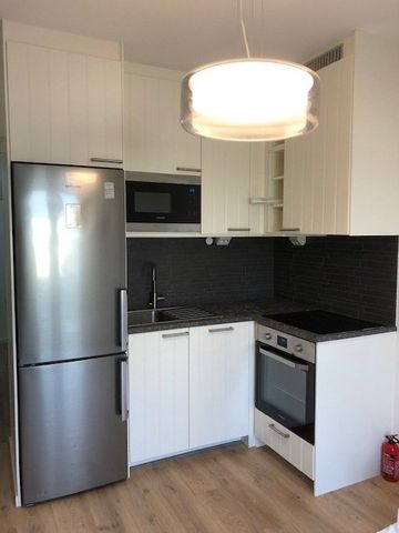 Basgränd, Vällingby - Photo 2