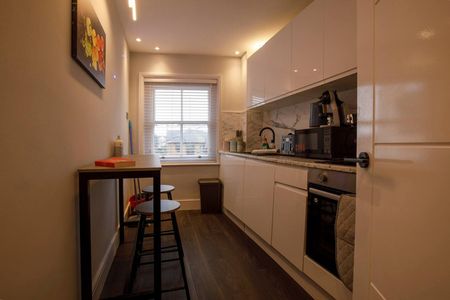 Saint Thomas Street - Photo 5