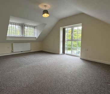 2 bedroom semi-detached bungalow to rent - Photo 2