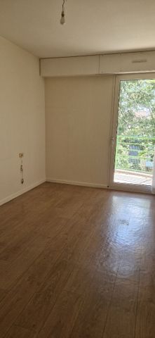 Location Appartement 2 pièces 51m² - Photo 2