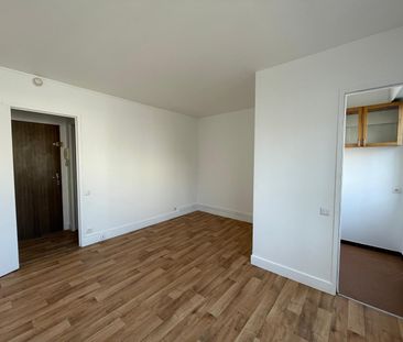 STUDIO - LA FOURCHE Paris (75018) - Photo 4