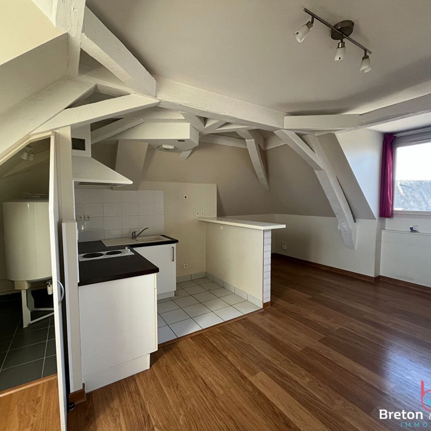 Location Appartement 1 pièce 24m² - Photo 1