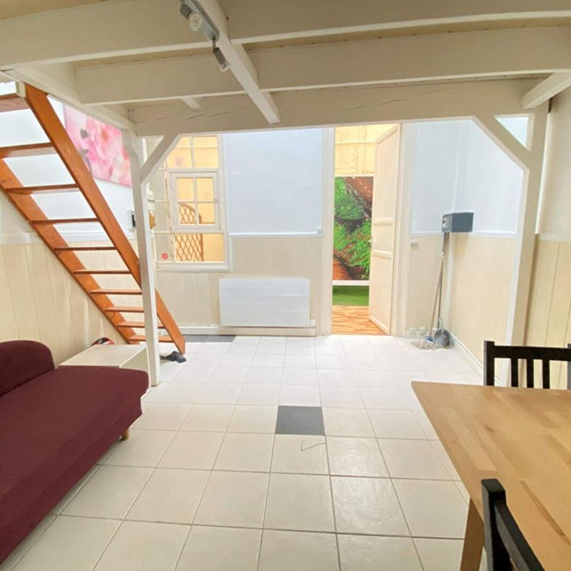 Location Appartement 1 pièce 21m² BORDEAUX 33000 - Photo 1