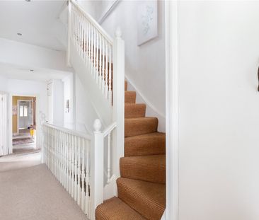 Weir Road, Balham, SW12, London - Photo 1