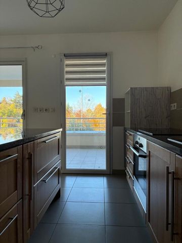 Location Appartement 3 pièces 74m² VALENCE 26000 - Photo 3