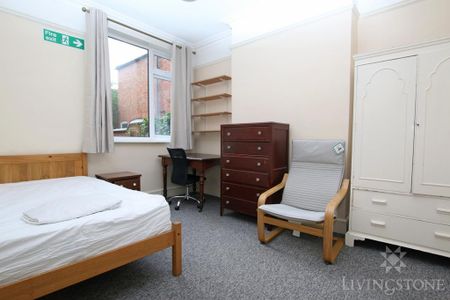 5 bedroom terraced house to rent - Photo 5