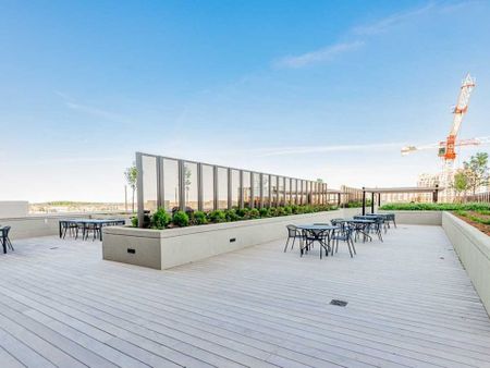 For Lease - 9075 Jane Street Unit# 710, Vaughan, Ontario - Photo 3