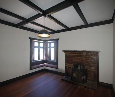 character home for you！ - Photo 2