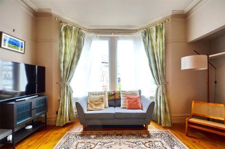 4 bedroom terraced house to rent - Photo 2