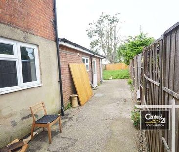 |ref: |, Spear Road, Southampton, SO14 - Photo 5
