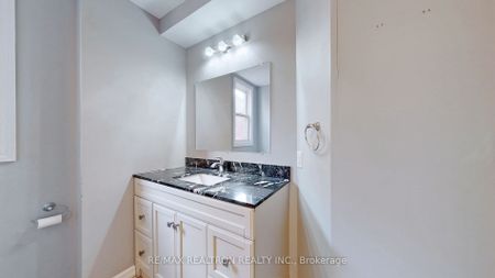 For Lease - 39 Belmont Avenue, Hamilton, Ontario - Photo 5