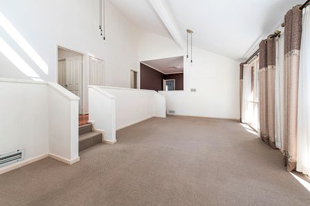 Spacious Four-Bedroom, North-Facing Family Home with Solar Savings - Photo 2