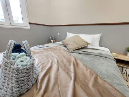 Calle Antonio Toledano, Madrid, Community of Madrid 28028 - Photo 4