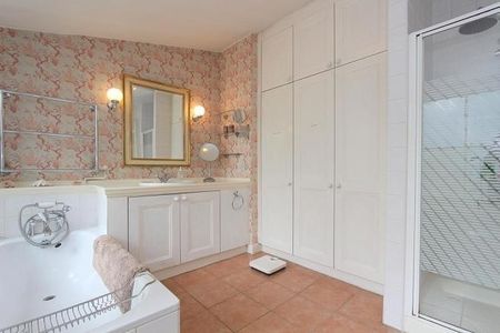 1 bedroom property to let - Photo 4