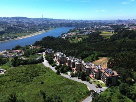 Gondomar (são Cosme), Porto District - Photo 3