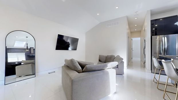 For Lease - 640 Lansdowne Drive Unit# MAIN, Oshawa, Ontario - Photo 1