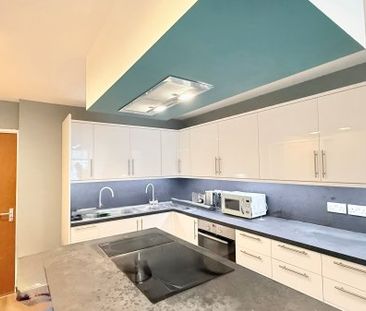 Woodford Green IG8, Property for rent - Photo 1