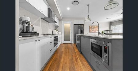 MODERN THREE BEDROOM HOME | LEPPINGTON - Photo 5