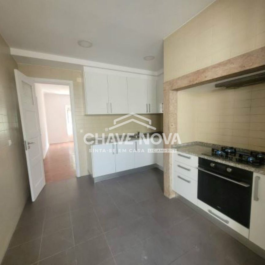 Apartamento T3 em Lisboa - Photo 1