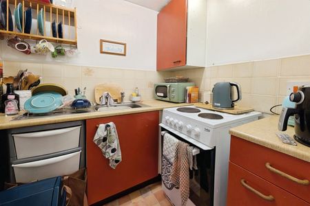 St. Swithins Court, Cranbury Place, SO14 - Photo 5