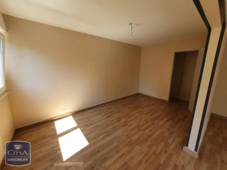 Appartement à louer 4 pièces 79.73m² - Photo 2