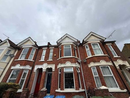 Highcliff Avenue, SO14 - Photo 2