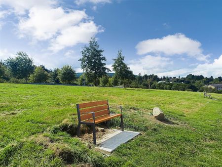 34 Rockview, Simon`s Ridge, Blackglen Road, Sandyford, Dublin 18 - Photo 3