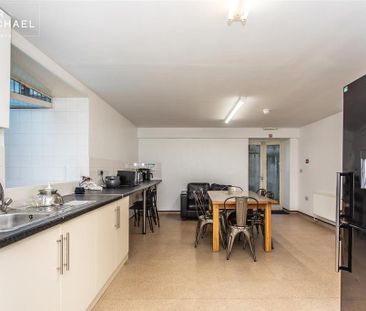 1 bedroom in a house share to rent - Photo 6