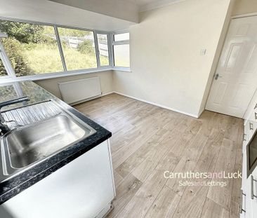2 bedroom semi-detached bungalow to rent - Photo 2