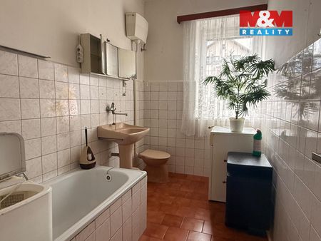 Pronájem bytu 3+kk 50 m² - Fotografie 4