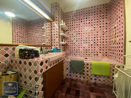 Location Appartement 2 pièces 68m² AVIGNON 84000 - Photo 2