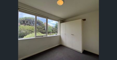 1 Bedroom Apartment @South Yarra - Photo 2